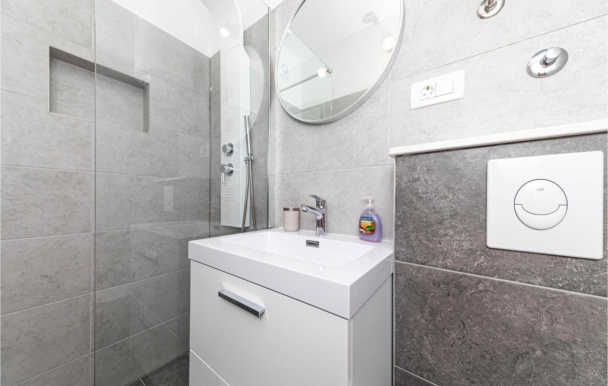 Stunning Home In Marina With Heated Swimming Pool Zewnętrze zdjęcie